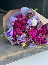 Load image into Gallery viewer, Jewel Tones - French Bouquet
