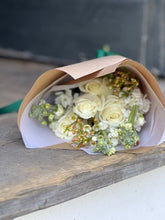 Load image into Gallery viewer, Greens &amp; Whites - French Bouquet
